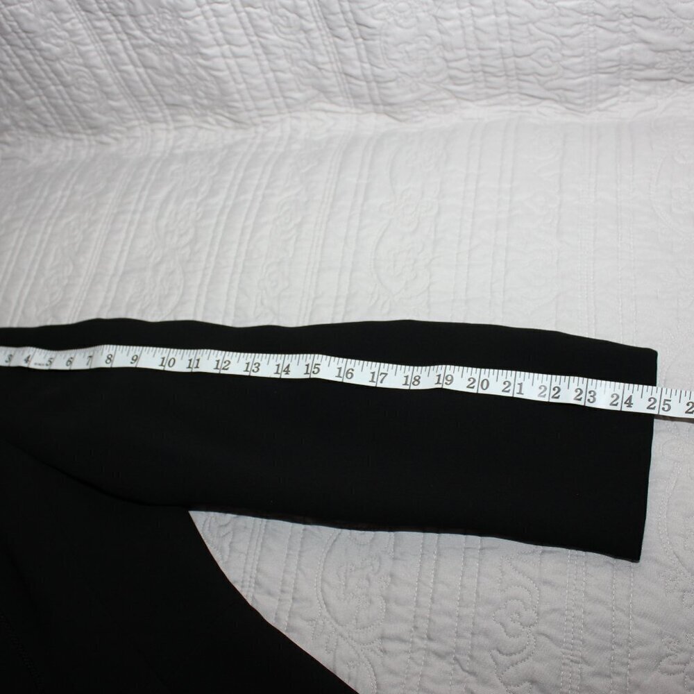 Tahari Womens Black Suit Blazer Jacket with Inset Detail Size 18 - Picture 10 of 10